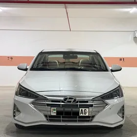 Hyundai Elantra 2019