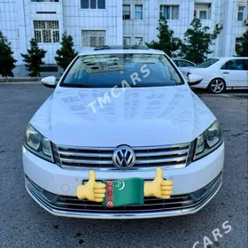 Volkswagen Passat 2011