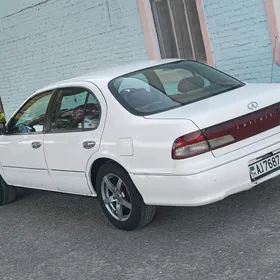 Infiniti I30 1997
