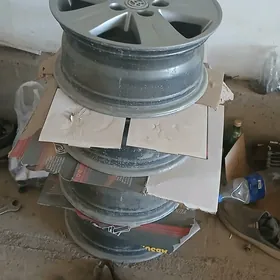 тайота 15 диска