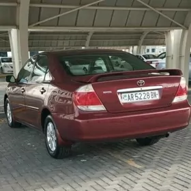 Toyota Camry 2005