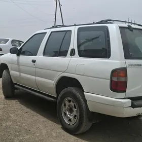 Nissan Pathfinder 1997