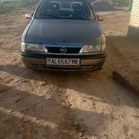 Opel Vectra 1989