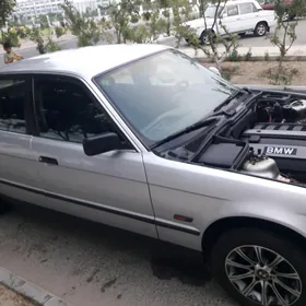 BMW 525 1993