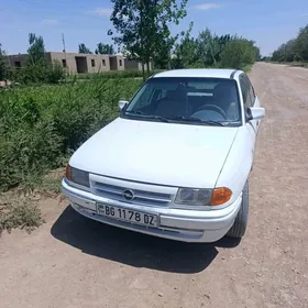 Opel Astra 1992