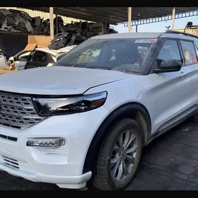 Ford Explorer 2021