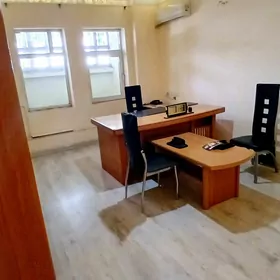 Ofis Arenda 2 komnat 32m²
