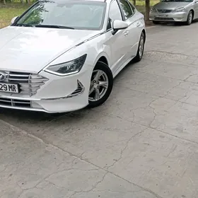 Hyundai Sonata 2021