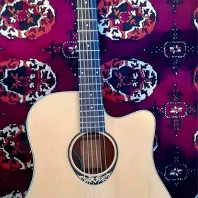Gitara Amari-enya