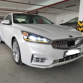 Kia Cadenza 2019