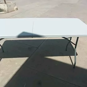 Раскладной стол и стулья