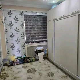 Продам 2ком 3эт 10мкр Айтакова