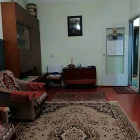 Ким район 3 ком 2 этаж 