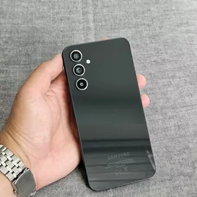 Samsung A54.  8/128gb