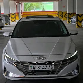 Hyundai Elantra 2021