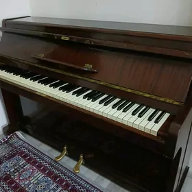 Pianino ,,Rösler"