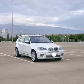 BMW X5 2011