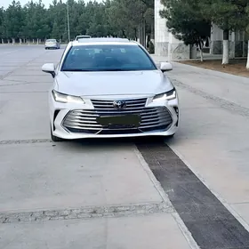Toyota Avalon 2019