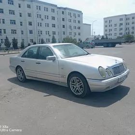 Mercedes-Benz C320 1996