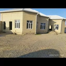 Satlyk Jaÿ