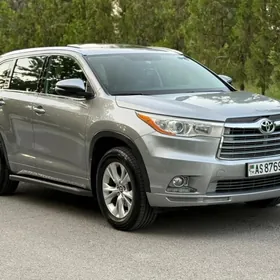 Toyota Highlander 2016