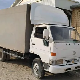 Mitsubishi Canter 1998