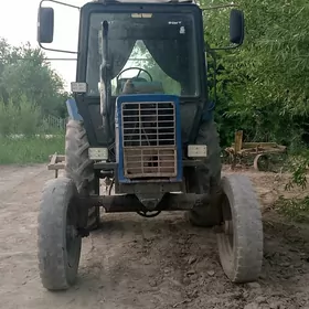MTZ 80 2002