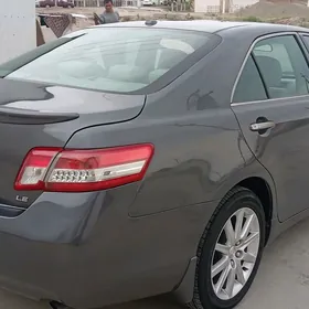 Toyota Camry 2011