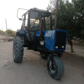 MTZ 80 2004
