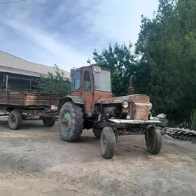 MTZ T-28 1992