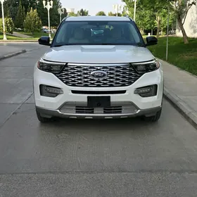 Ford Explorer 2021