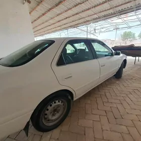 Toyota Camry 1998