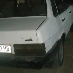 Lada 21099 2000