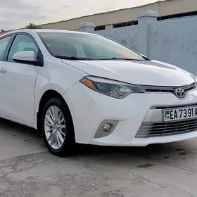 Toyota Corolla 2015