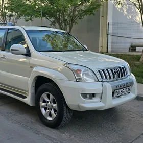 Toyota Land Cruiser Prado 2005
