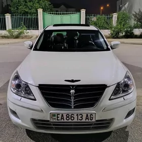 Hyundai Genesis 2010