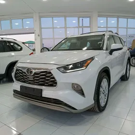 Toyota Highlander 2022