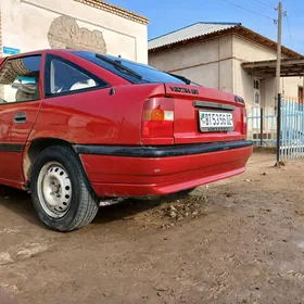 Opel Vectra 1990