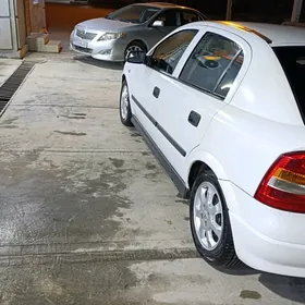 Opel Astra 2002