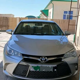 Toyota Camry 2017