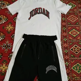 futbolka şortyk