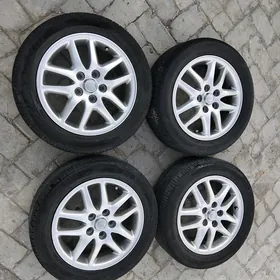 TOỲOTA CAMRY GRAND