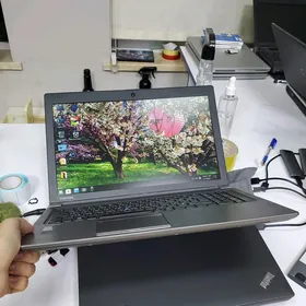 Noutbuk Toshiba