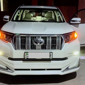 Toyota Land Cruiser Prado 2013