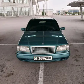 Mercedes-Benz C280 1994