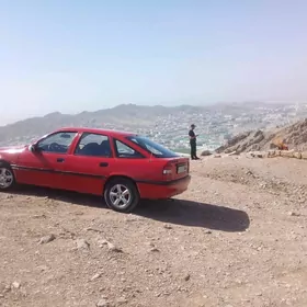 Opel Vectra 1992