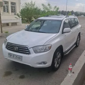 Toyota Highlander 2010