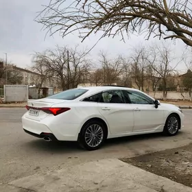 Toyota Avalon 2020