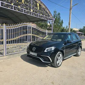 Mercedes-Benz ML350 2010