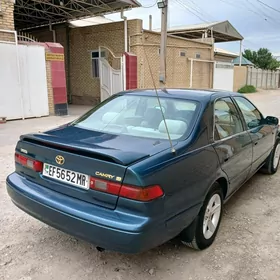 Toyota Camry 1998